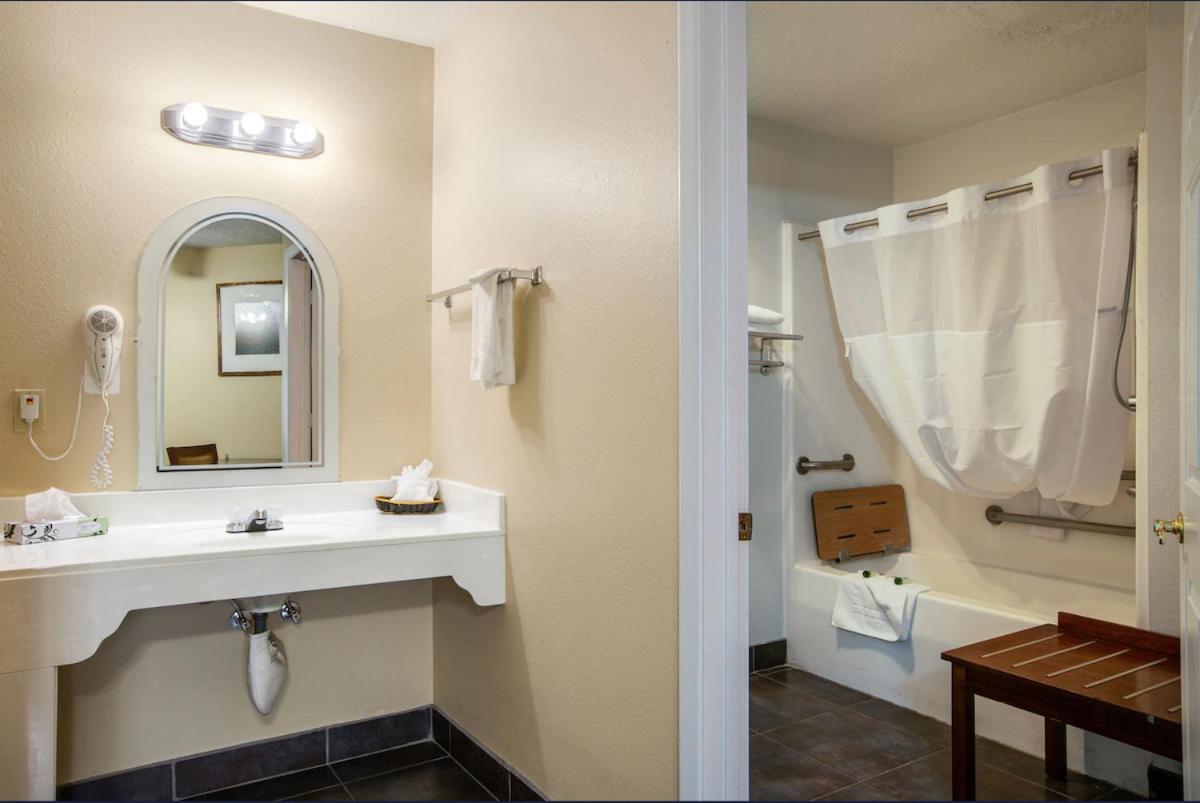 Sandia Peak Inn Old Town Abq, A Howard Johnson By Wyndham Albuquerque Luaran gambar