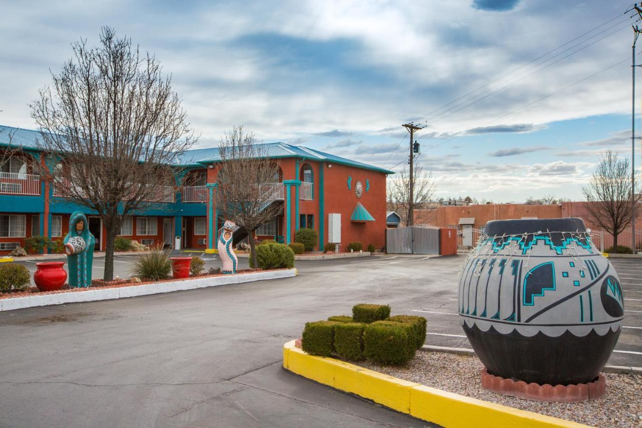 Sandia Peak Inn Old Town Abq, A Howard Johnson By Wyndham Albuquerque Luaran gambar